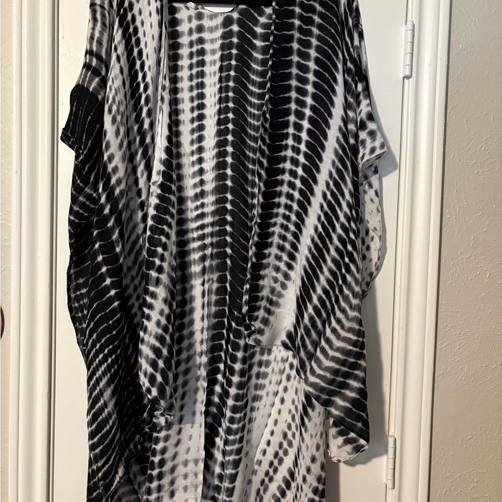Michael Stars Monochrome Tie-Dye Kimono